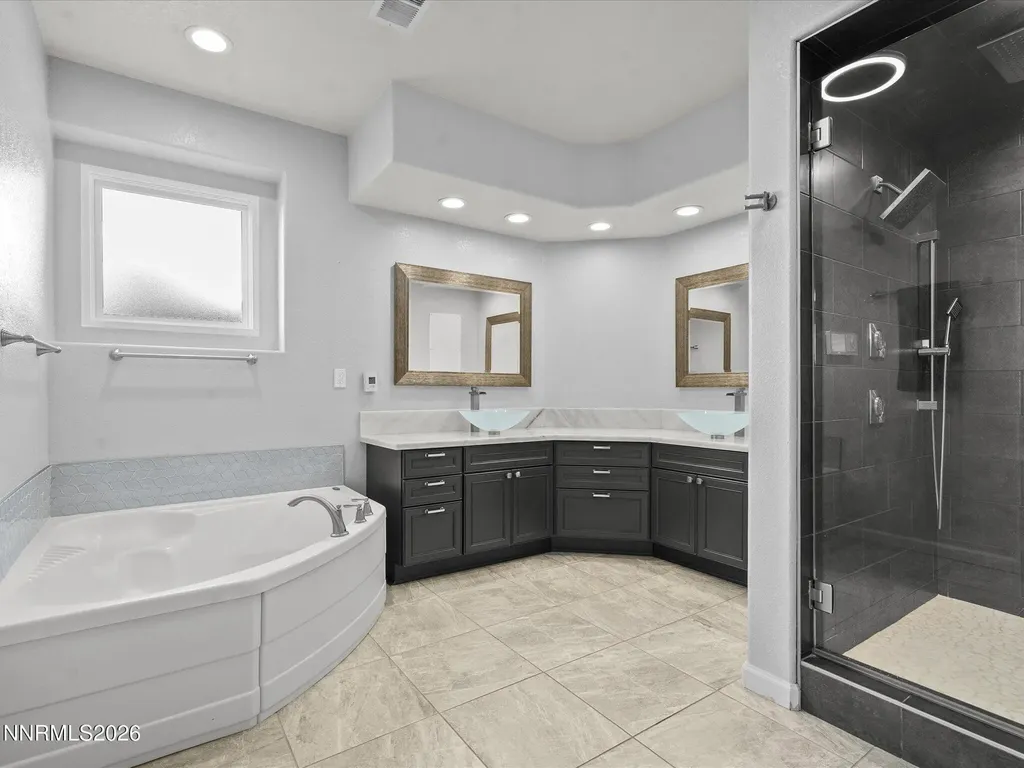 4943 Foxcreek Reno NV 89519