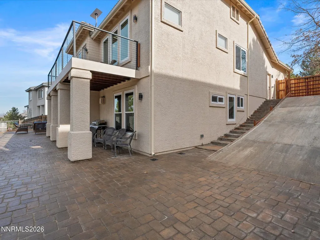 4943 Foxcreek Reno NV 89519