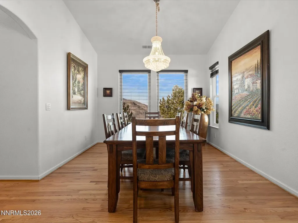4943 Foxcreek Reno NV 89519