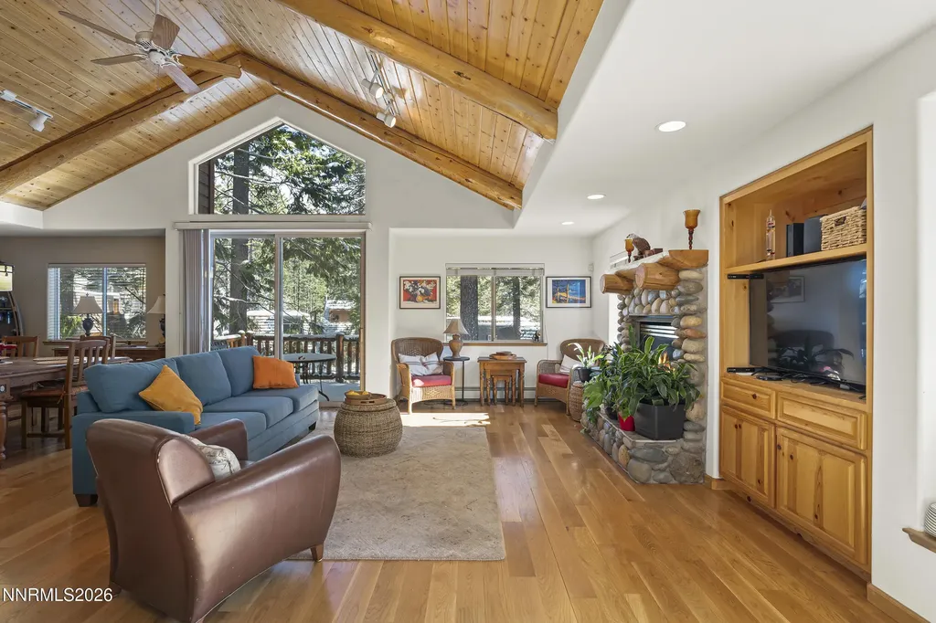 928 Northwood Incline Village NV 89451