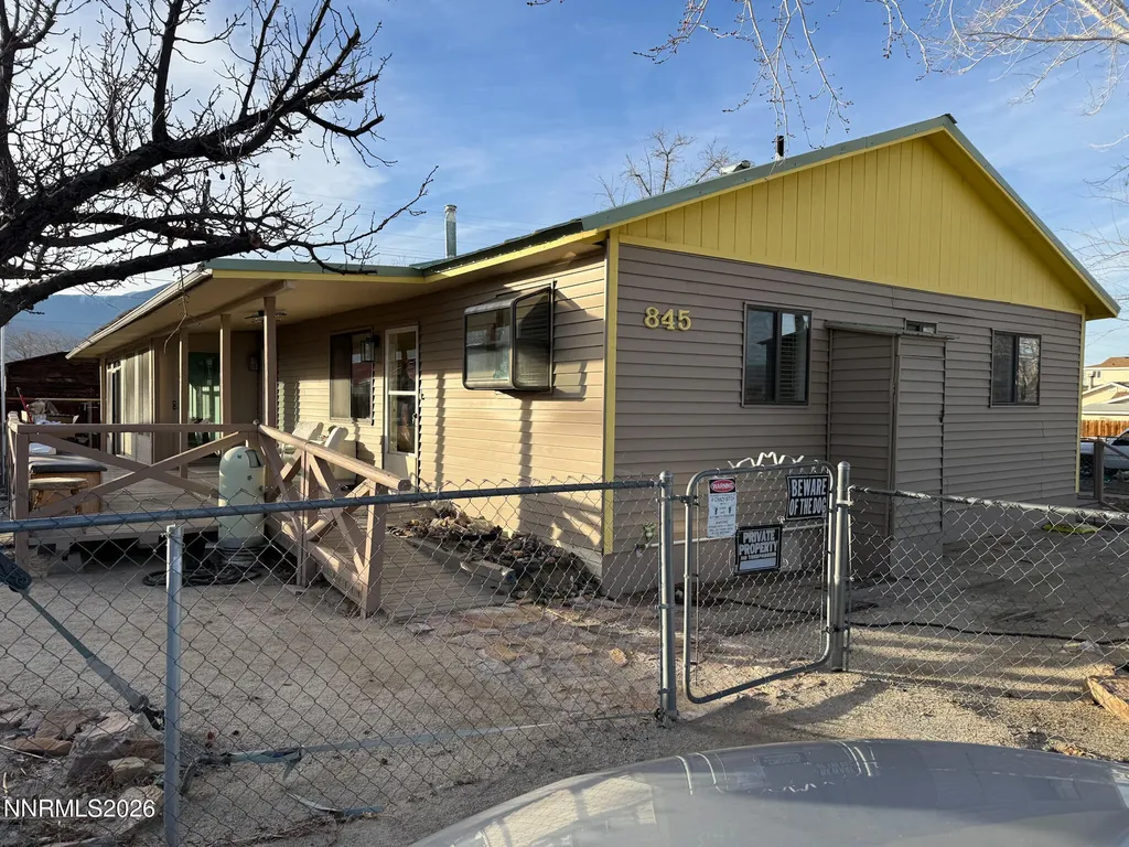 845 G Hawthorne NV 89415