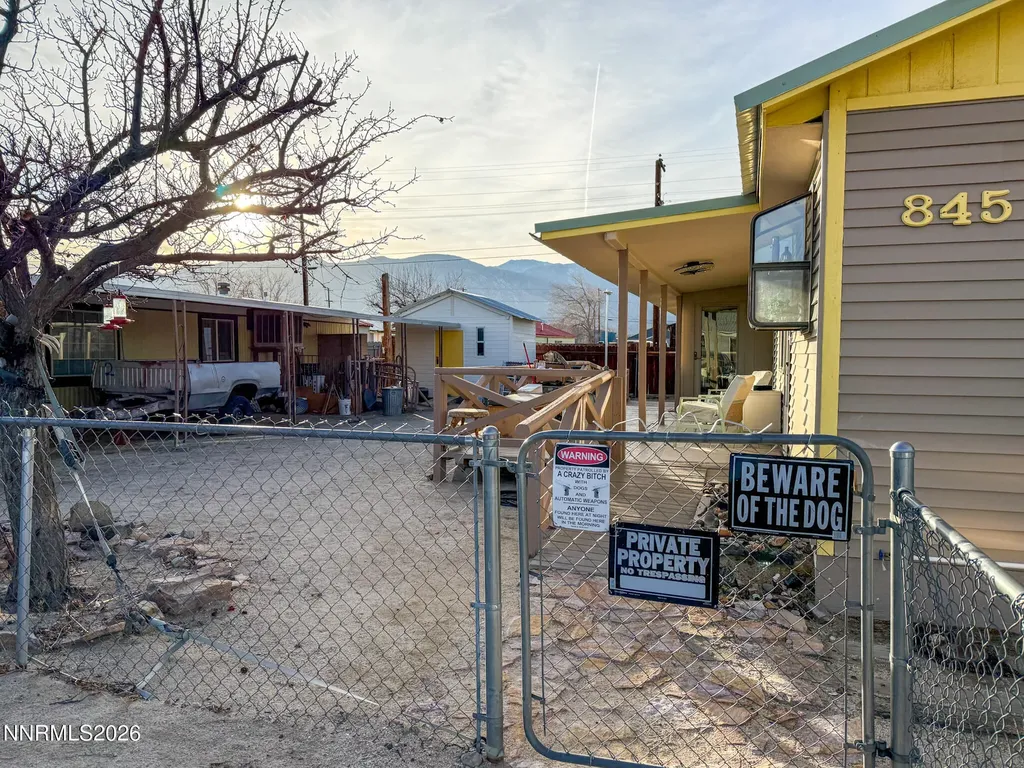 845 G Hawthorne NV 89415