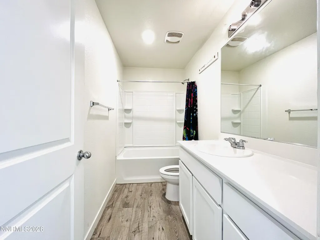 8727 Scenic Sky Reno NV 89506