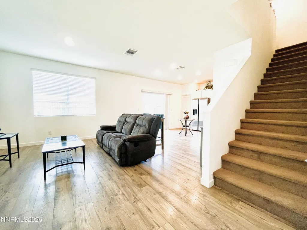 8727 Scenic Sky Reno NV 89506