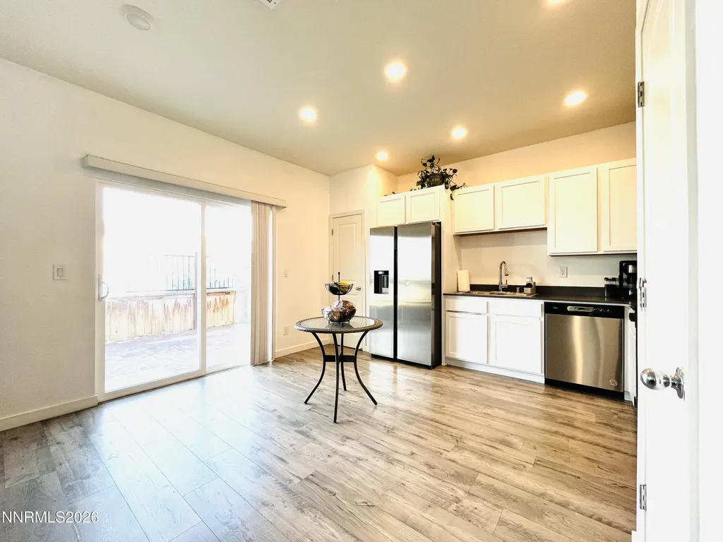 8727 Scenic Sky Reno NV 89506