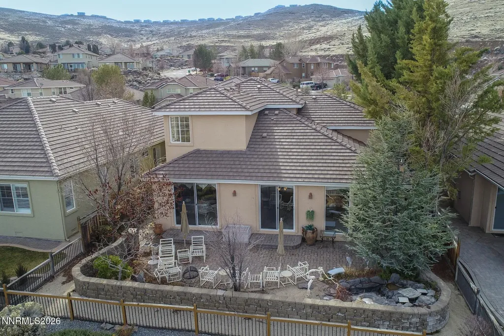 2730 Albazano Sparks NV 89436