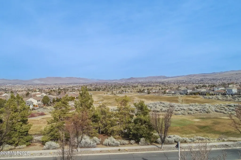 2730 Albazano Sparks NV 89436