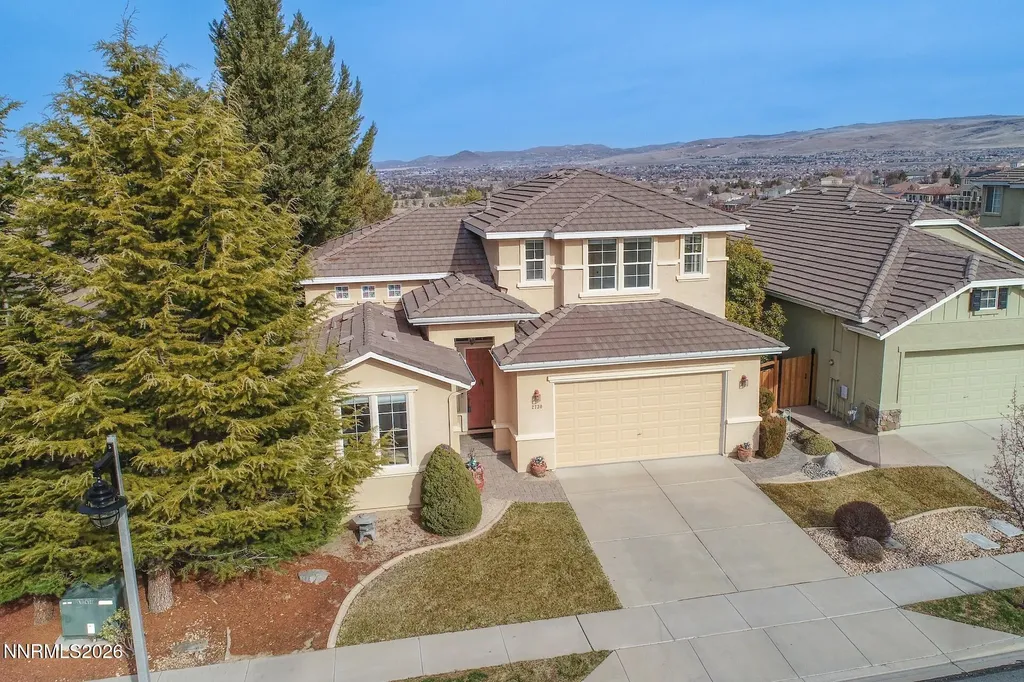 2730 Albazano Sparks NV 89436