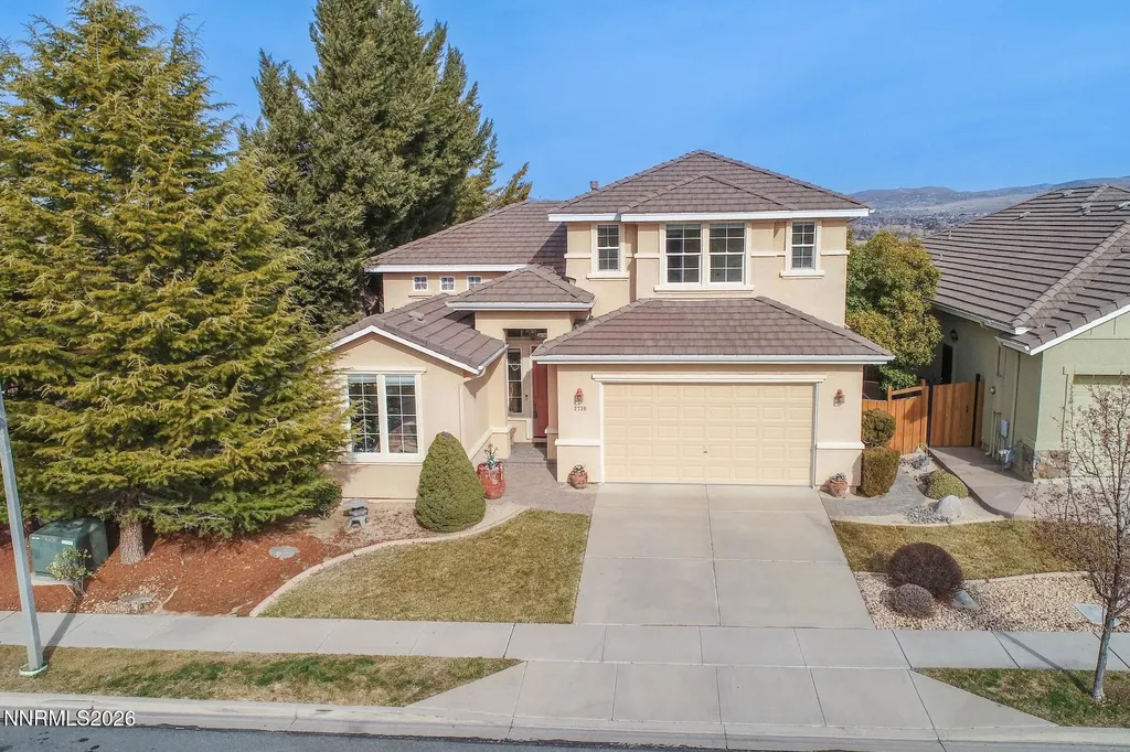 2730 Albazano Sparks NV 89436