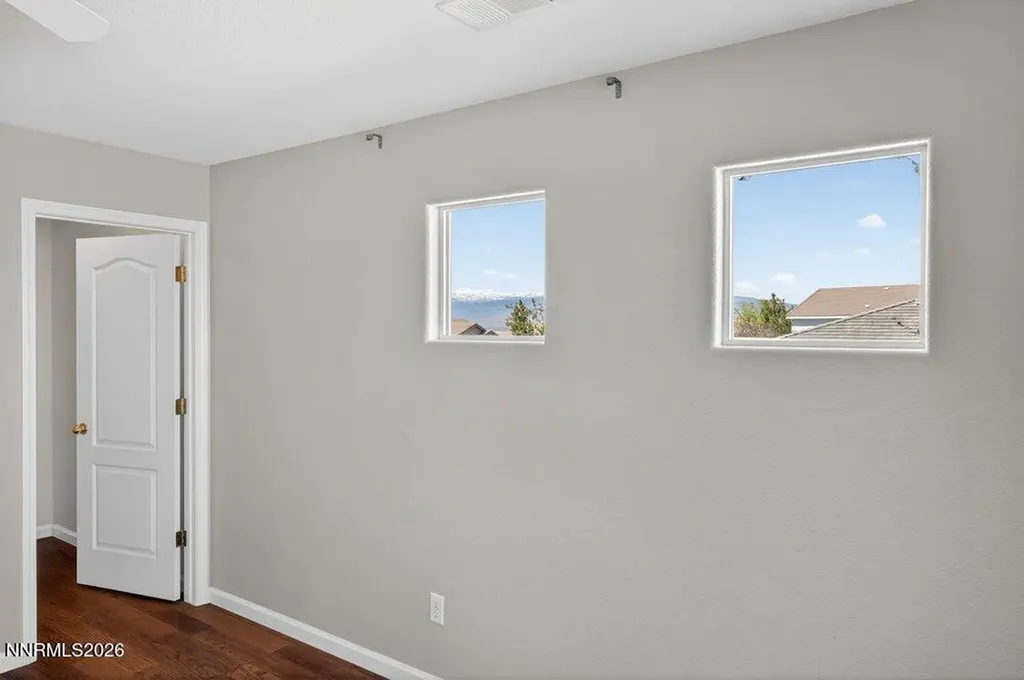 4301 Pinnacle Vista Sparks NV 89436