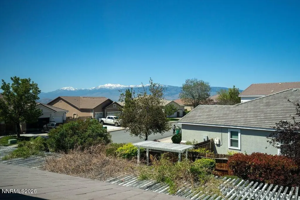 4301 Pinnacle Vista Sparks NV 89436