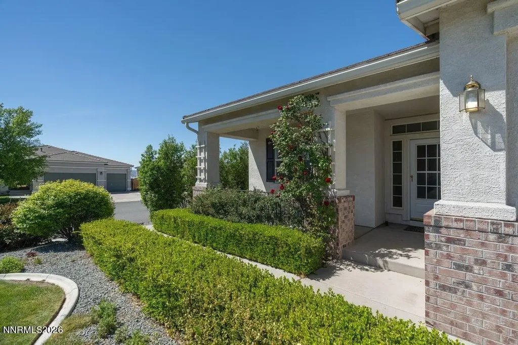 4301 Pinnacle Vista Sparks NV 89436