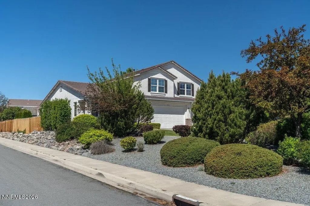 4301 Pinnacle Vista Sparks NV 89436
