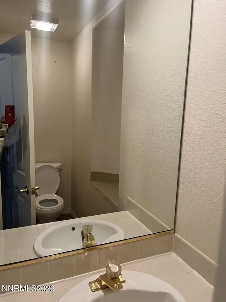 6513 Evans Creek Reno NV 89519
