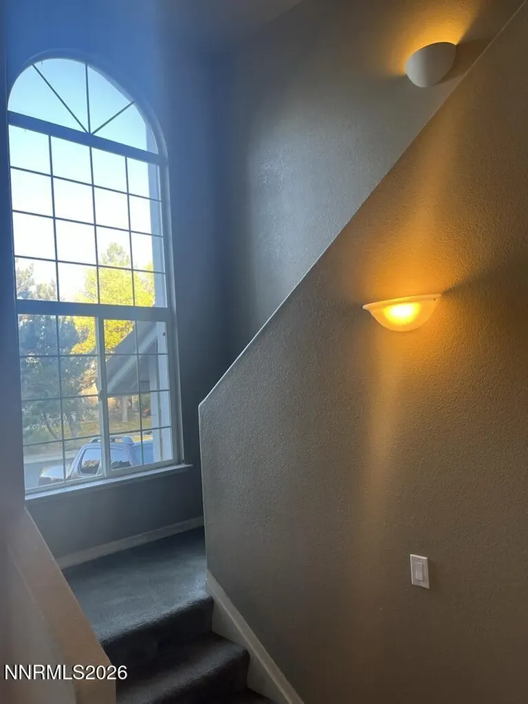 6513 Evans Creek Reno NV 89519