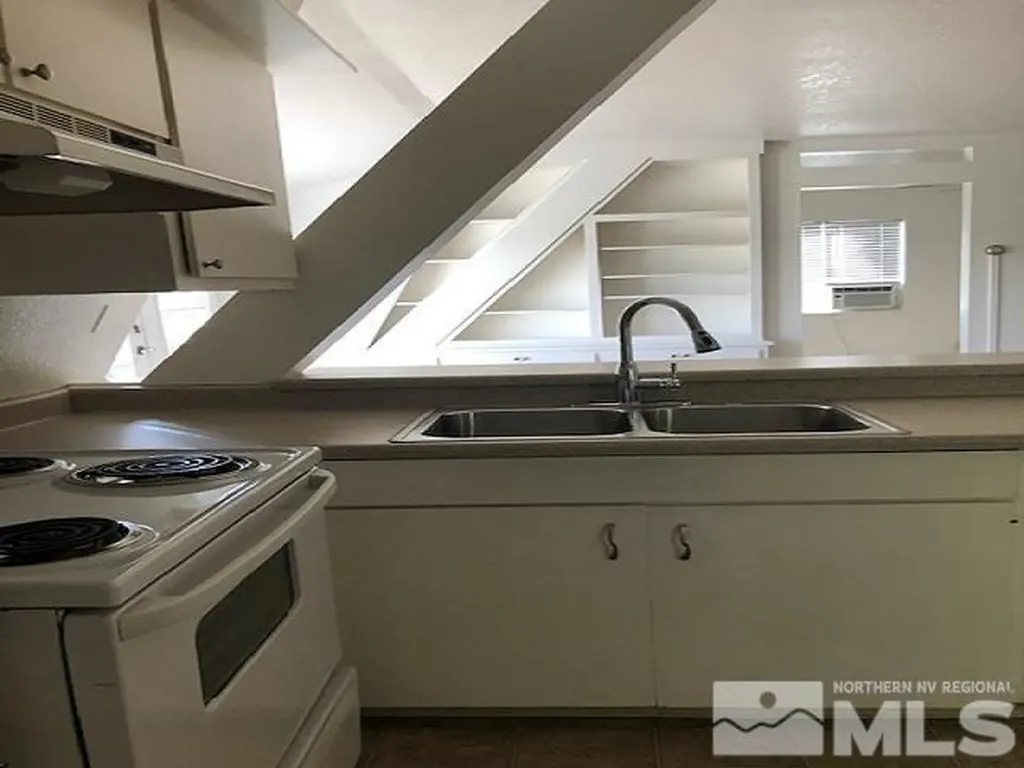 569 Taylor Reno NV 89509