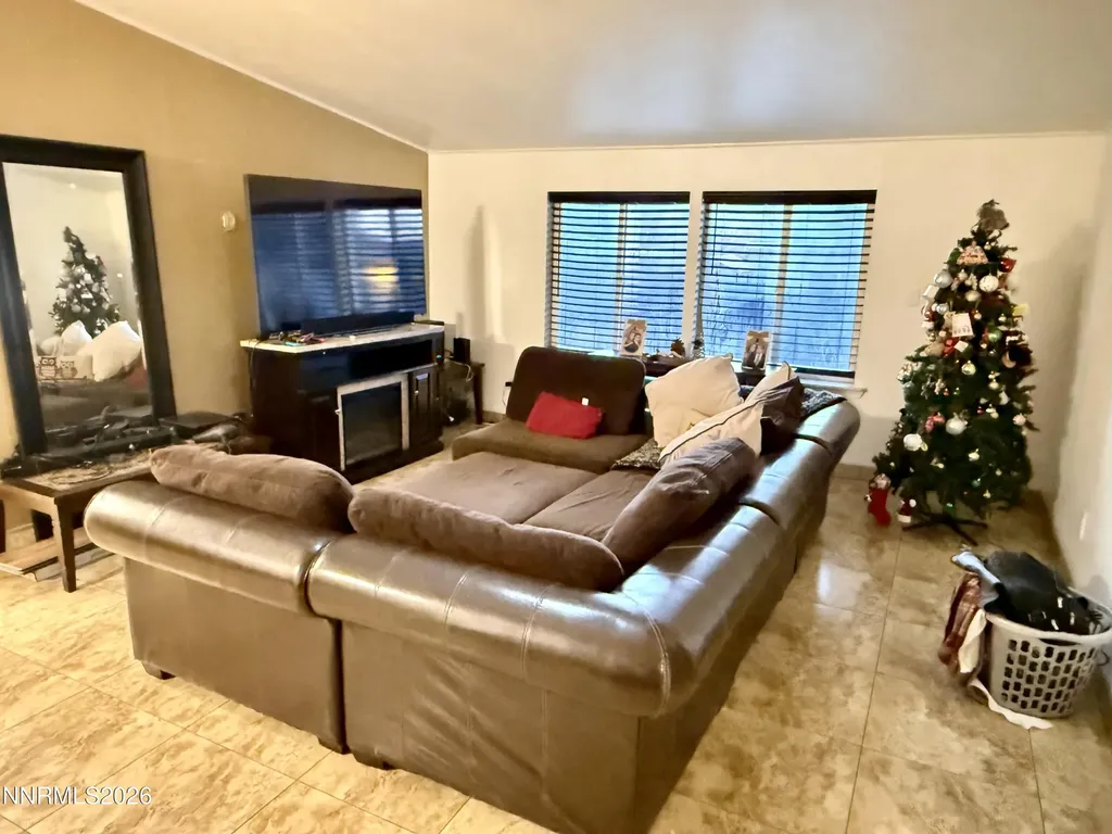 16380 Enargite Reno NV 89521