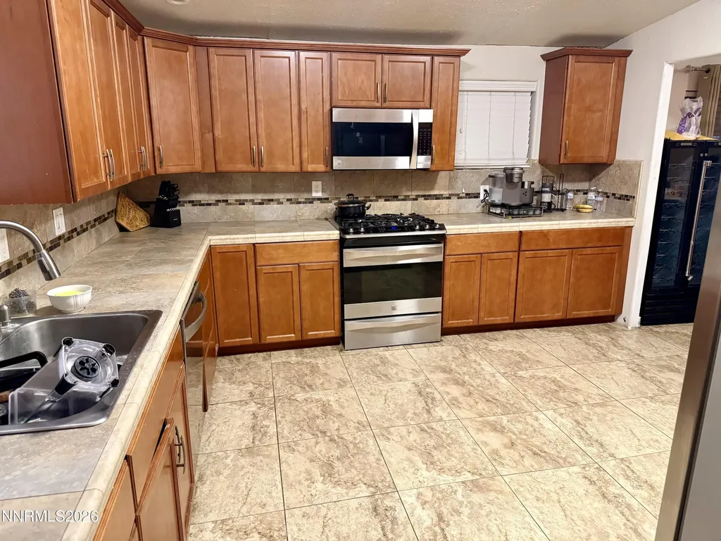 16380 Enargite Reno NV 89521