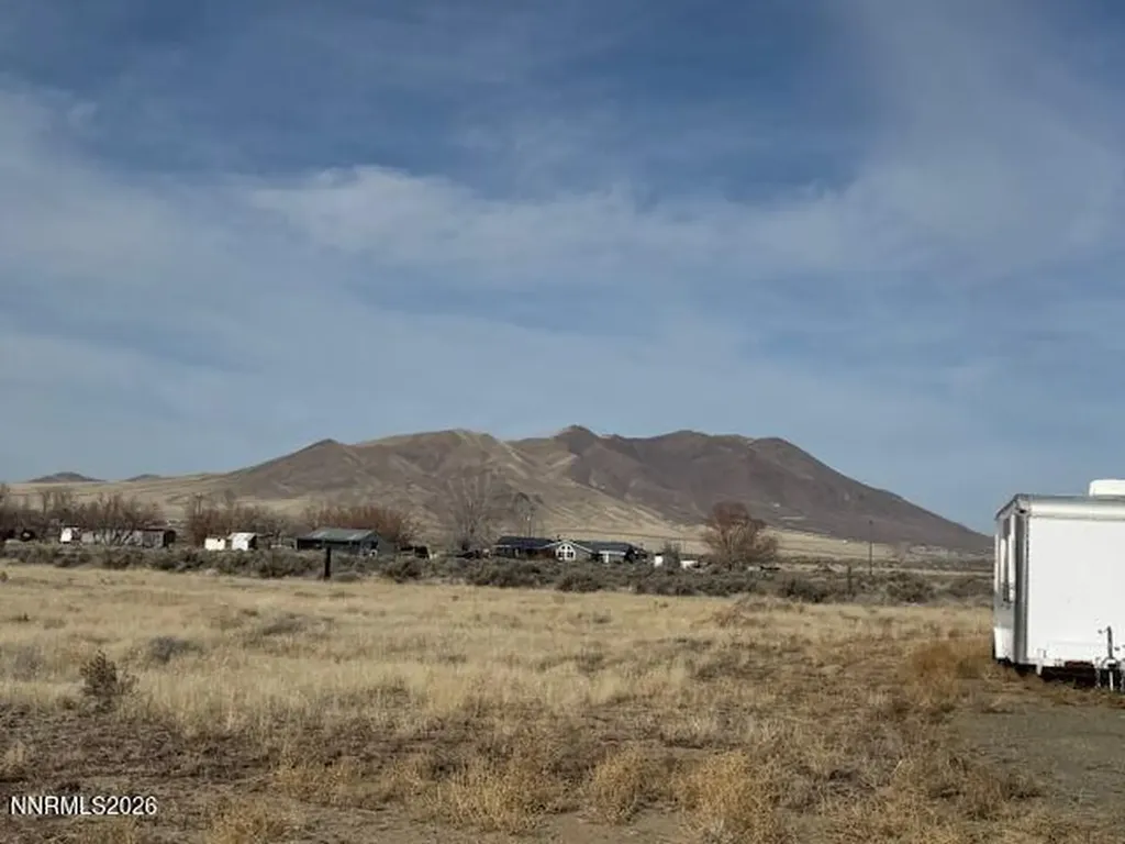 6270 Lorain Winnemucca NV 89445