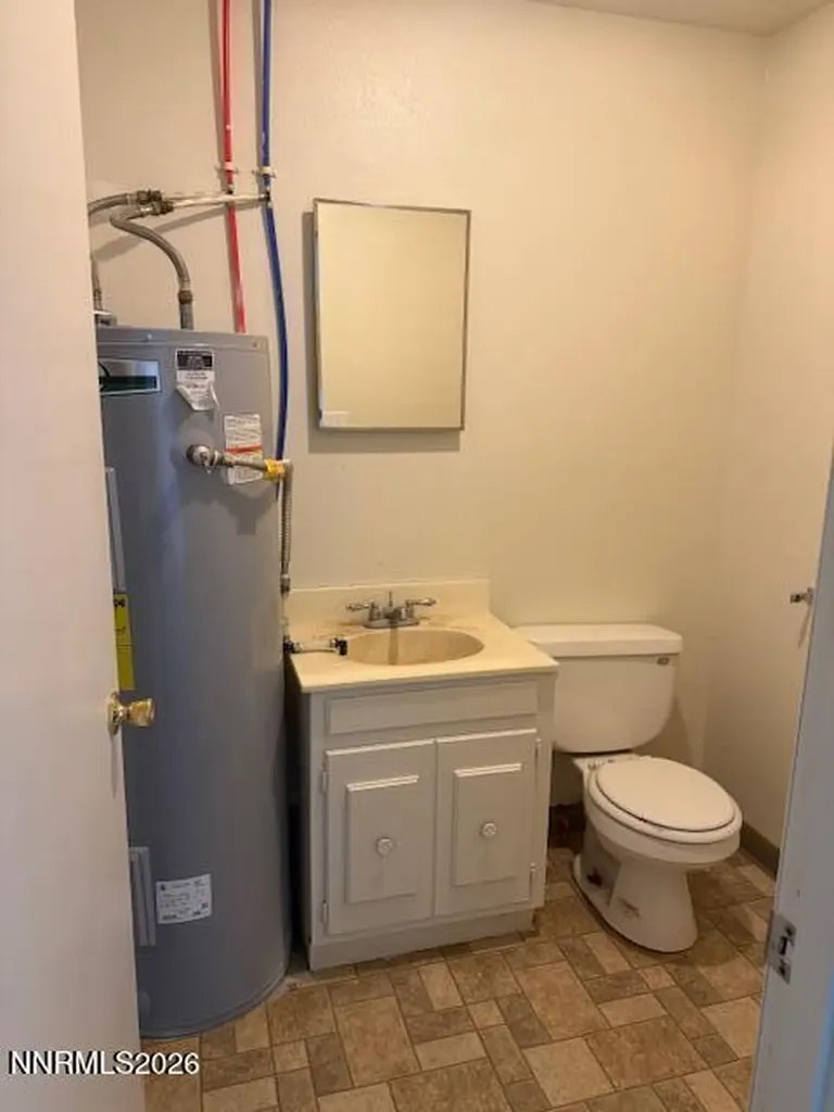 2000 Auction Fallon NV 89406