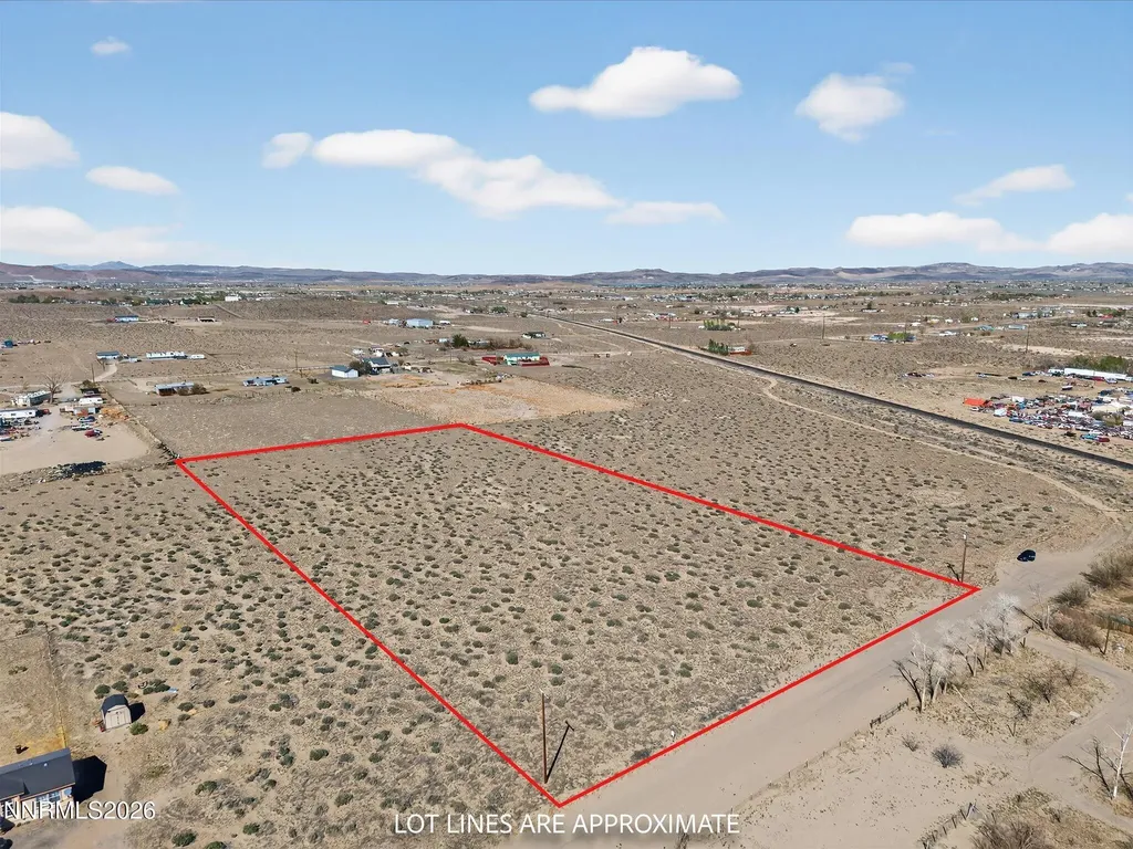 1340 Badger Silver Springs NV 89429