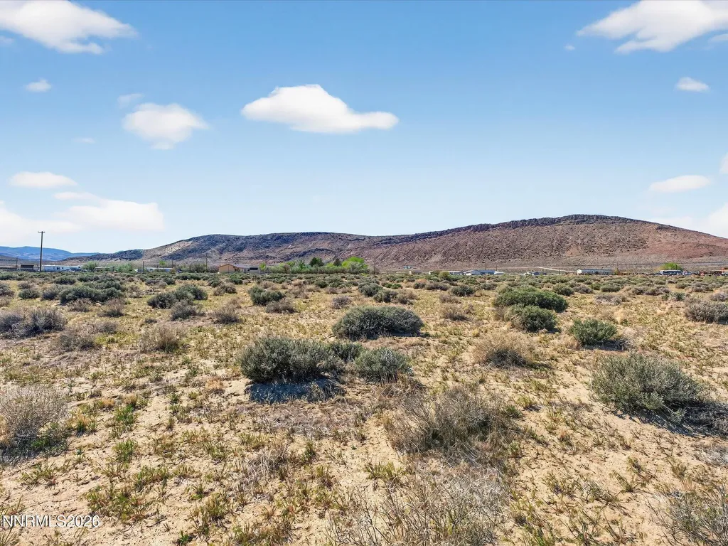 1340 Badger Silver Springs NV 89429