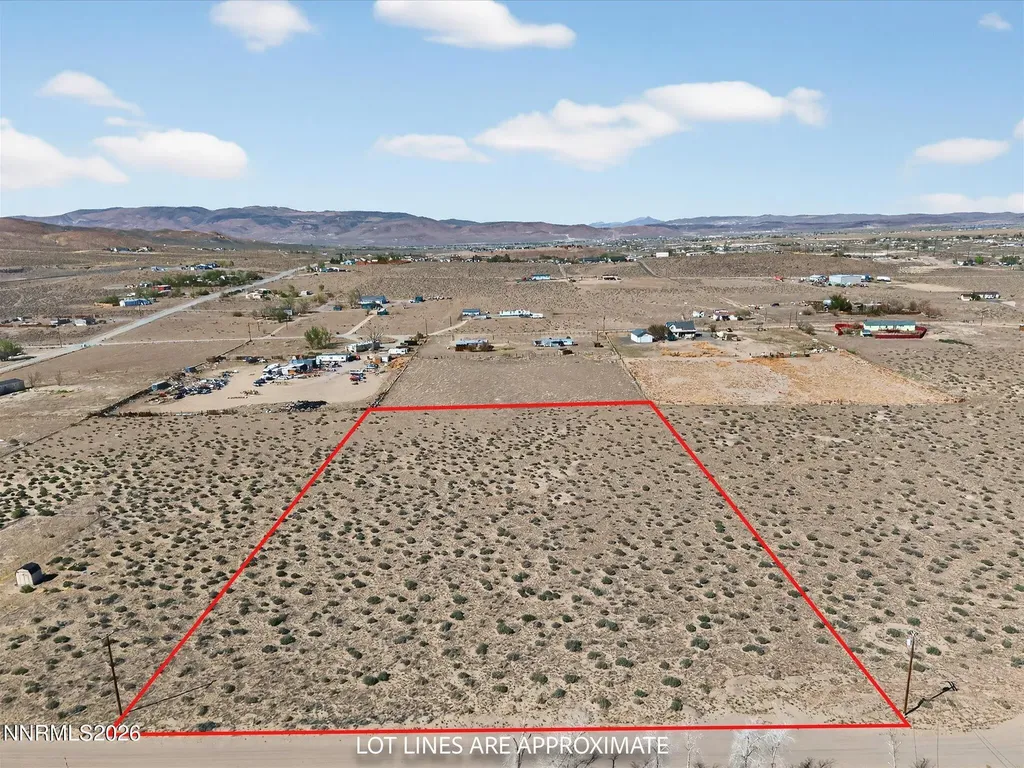 1340 Badger Silver Springs NV 89429
