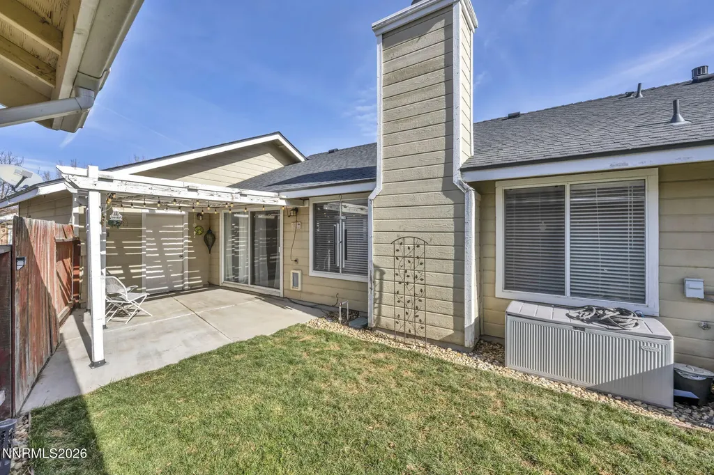 1768 Blue Spruce Minden NV 89423
