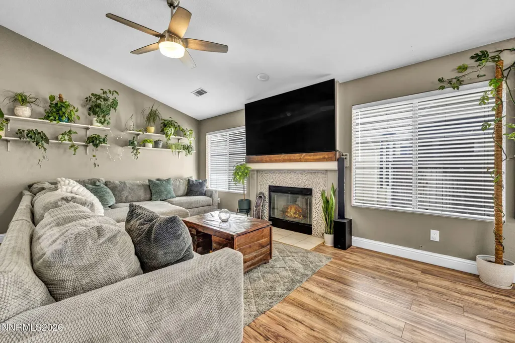 1768 Blue Spruce Minden NV 89423
