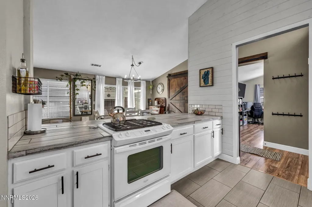 1768 Blue Spruce Minden NV 89423