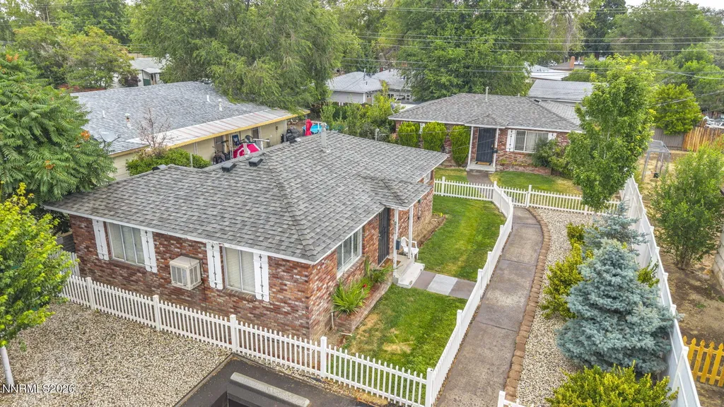 1522 Kirman Reno NV 89502
