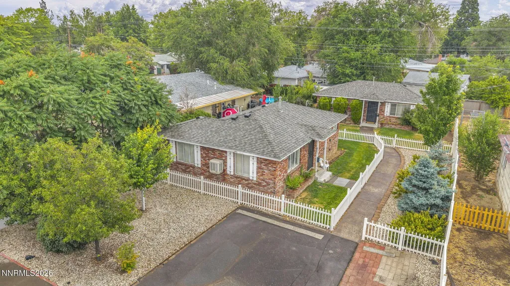 1522 Kirman Reno NV 89502