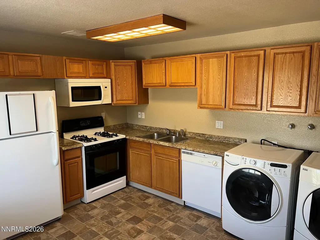 1522 Kirman Reno NV 89502