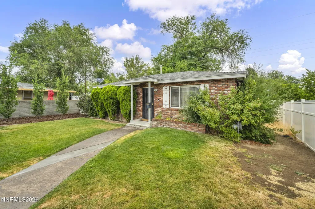 1522 Kirman Reno NV 89502