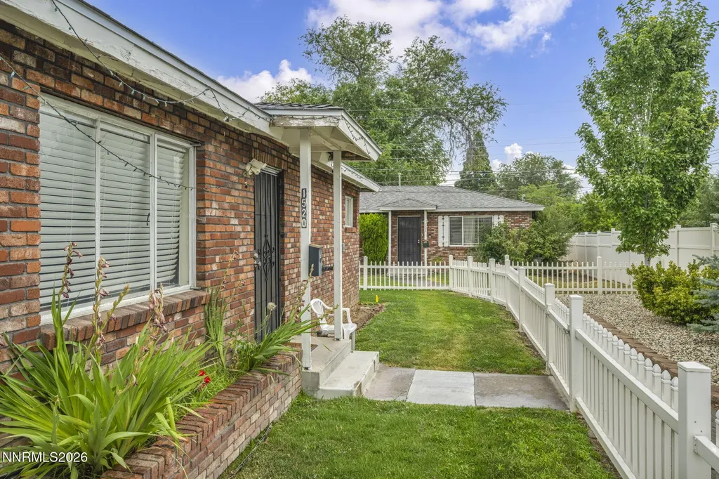 1522 Kirman Reno NV 89502