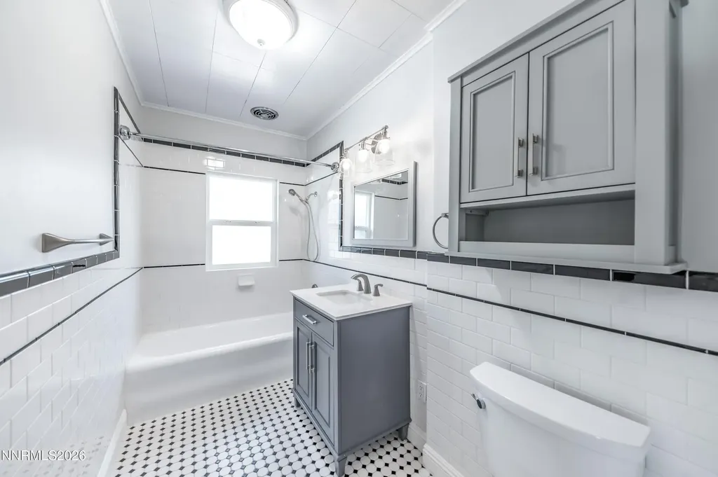 596 California Reno NV 89509