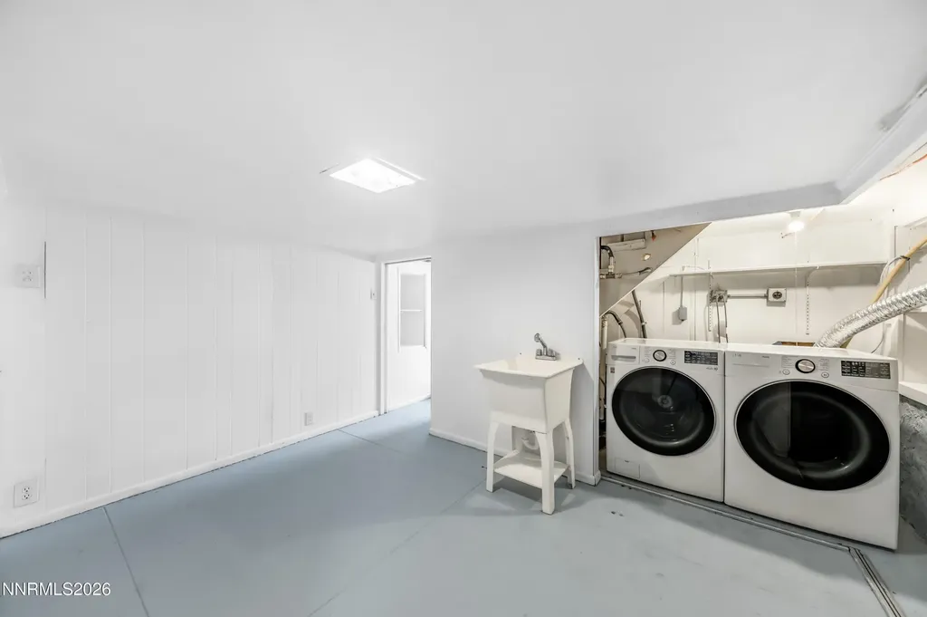 596 California Reno NV 89509