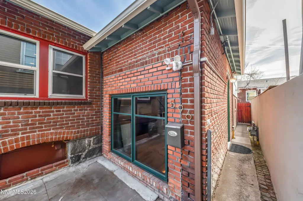 596 California Reno NV 89509