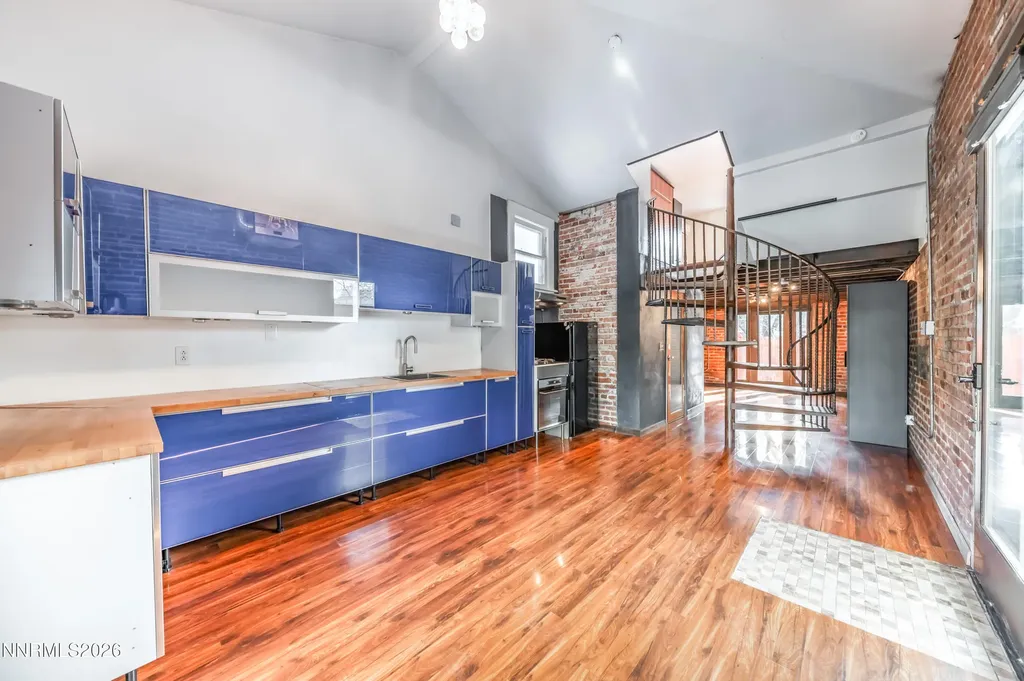596 California Reno NV 89509