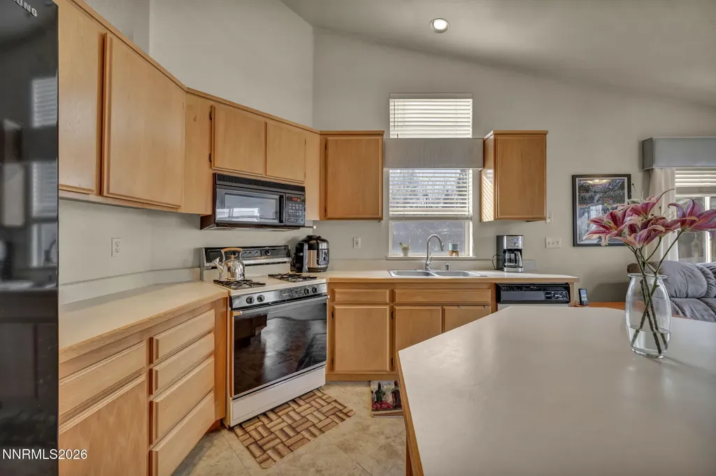 7665 Water View Reno NV 89511