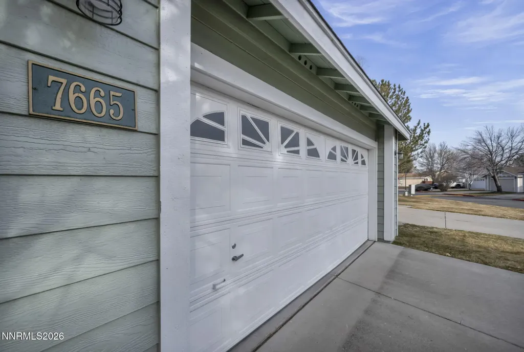 7665 Water View Reno NV 89511