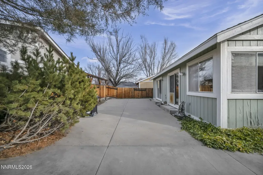 7665 Water View Reno NV 89511