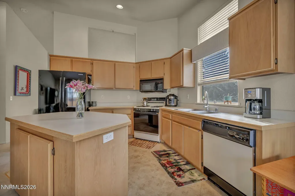 7665 Water View Reno NV 89511