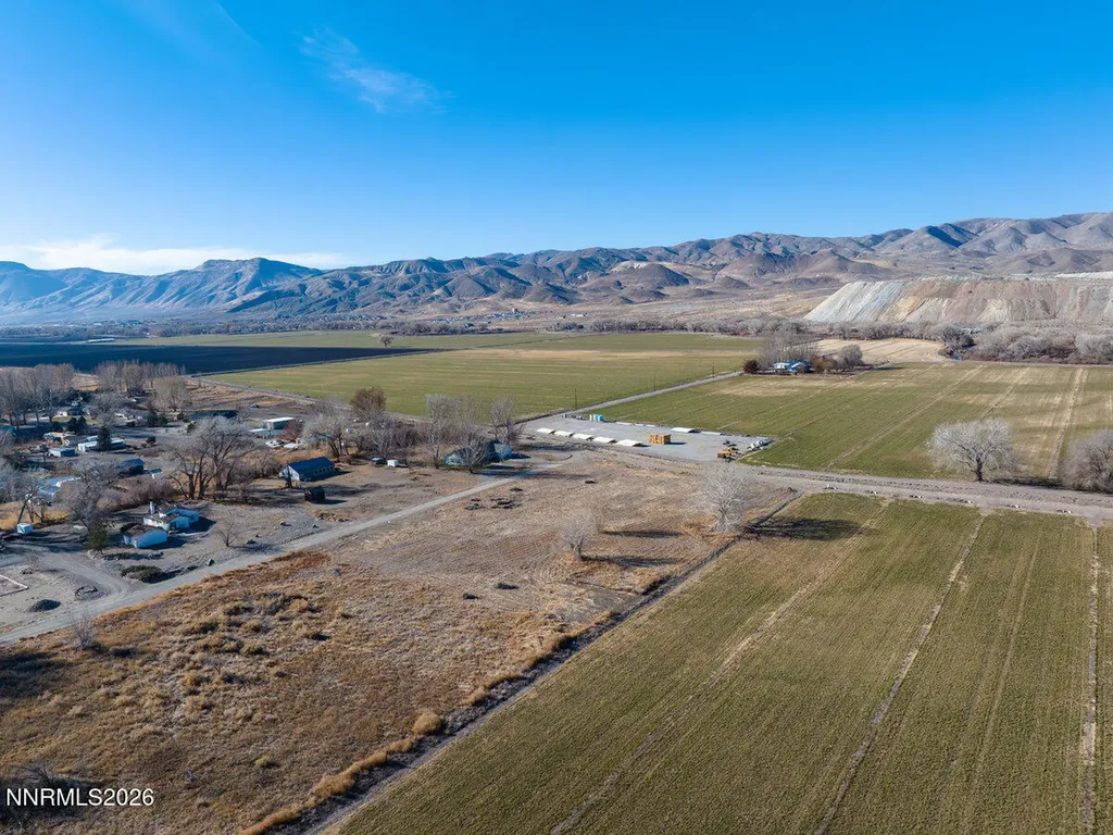 14 Ashley Yerington NV 89447
