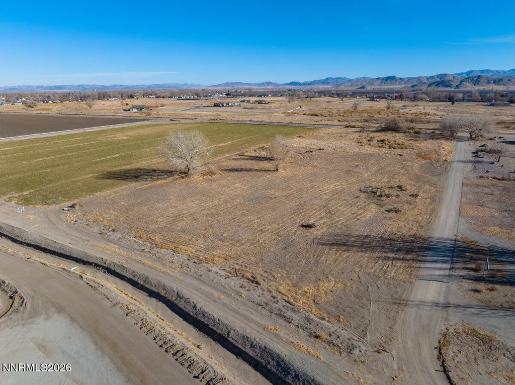 14 Ashley Yerington NV 89447