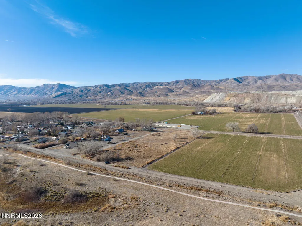 14 Ashley Yerington NV 89447