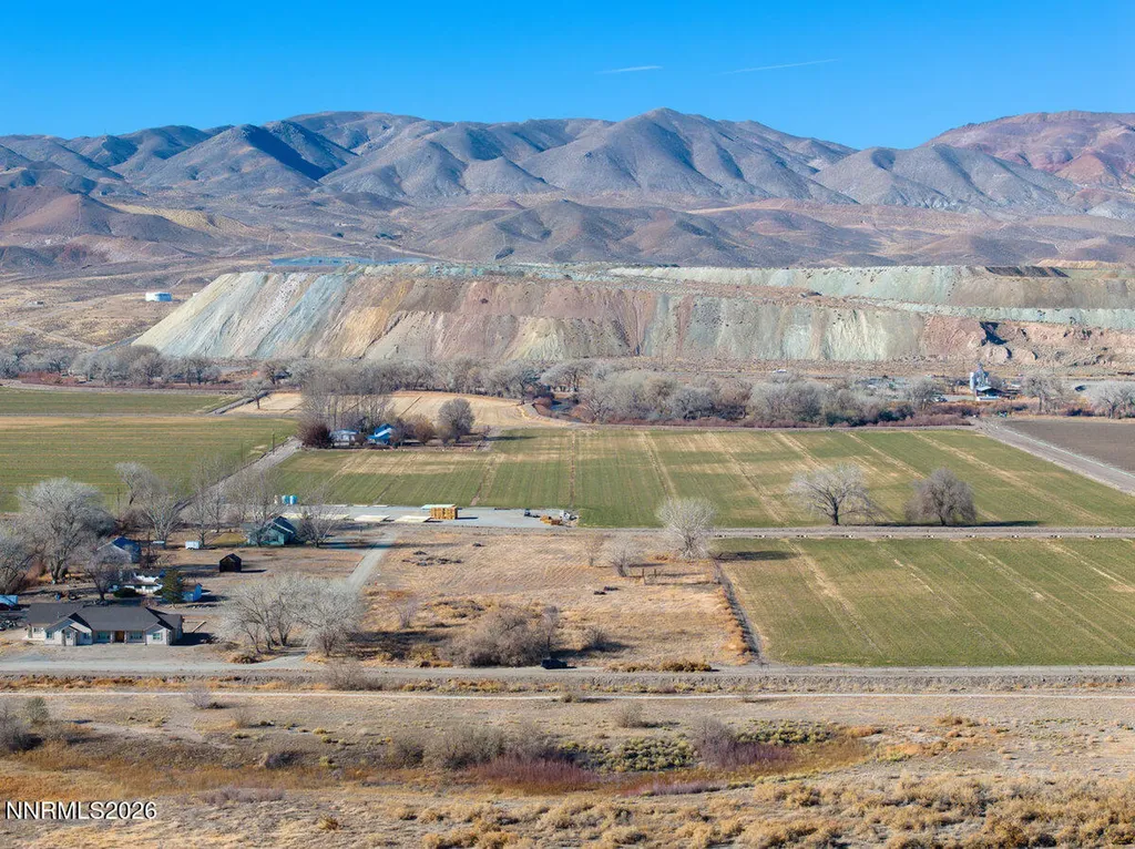 14 Ashley Yerington NV 89447