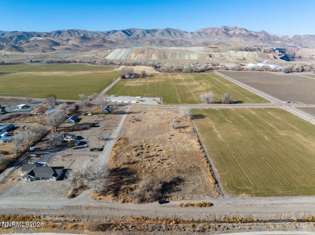 14 Ashley Yerington NV 89447