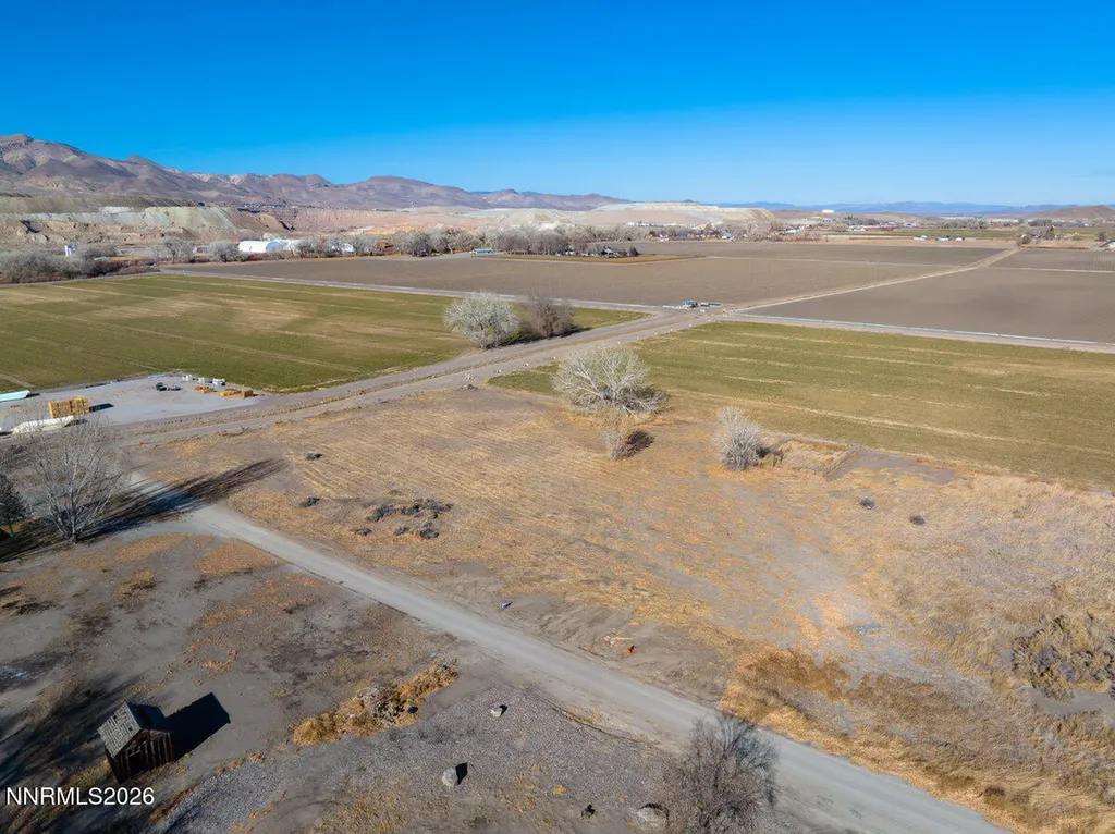 14 Ashley Yerington NV 89447