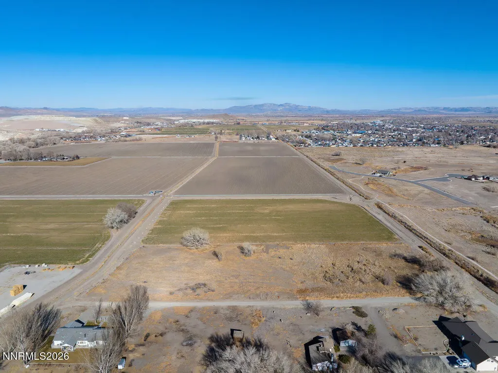 14 Ashley Yerington NV 89447